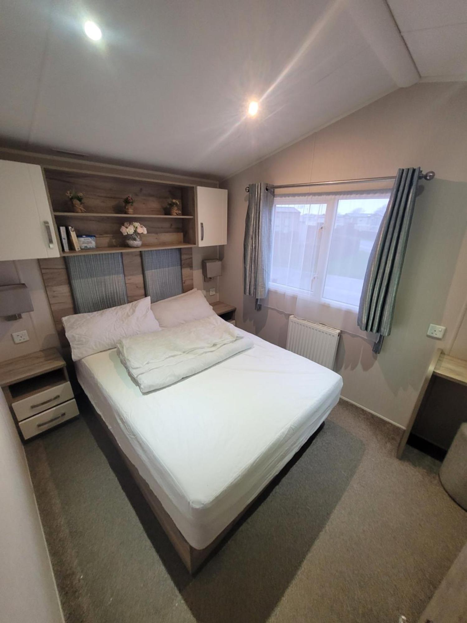 Berrow A22 Unity Beach Holiday Resort Unity Brean Sleeps 8 People 3 Bedrooms 1 Pet Stays Free מראה חיצוני תמונה